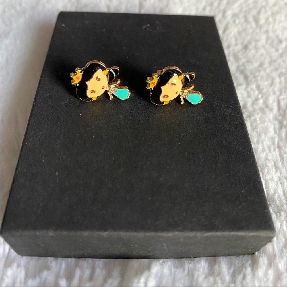 Disney Parks Princess Jasmine Earrings - EXCELLENT condition